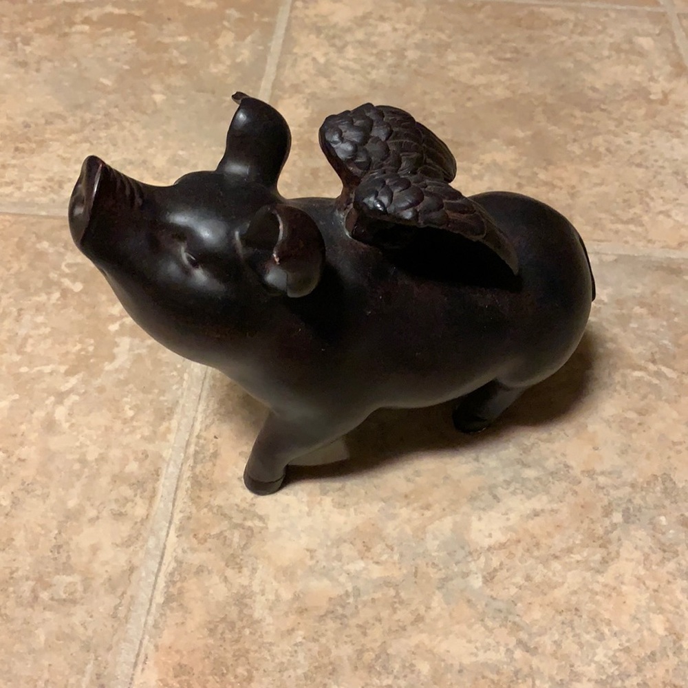 Flying Pig Animal Farm Figurine